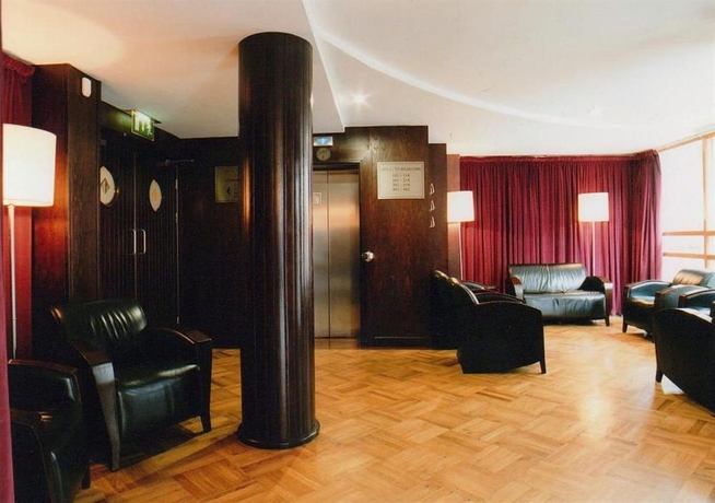Imagen de los interiores del Hotel Paramount, Dubl&iacute;n. Foto 6