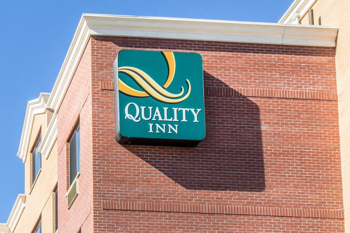 Imagen de los exteriores del Hotel Paramount Inn, Queens. Foto 10