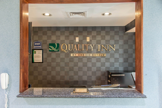 Imagen de los interiores del Hotel Paramount Inn, Queens. Foto 16