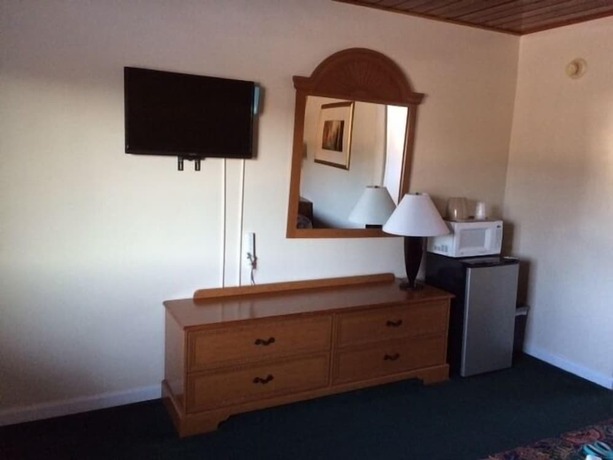 Imagen de la habitación del Hotel Paramount Motel. Foto 18