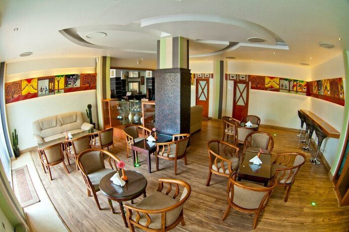 Imagen del bar/restaurante del Hotel Paramount Tower. Foto 15