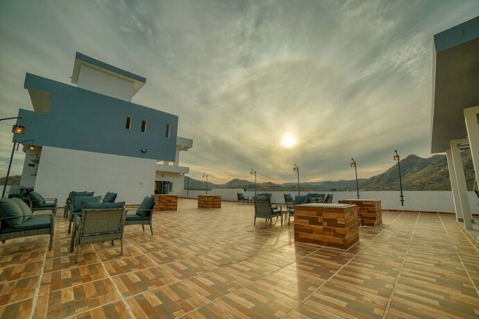 Imagen de los interiores del Hotel Paramount Udaipur. Foto 25