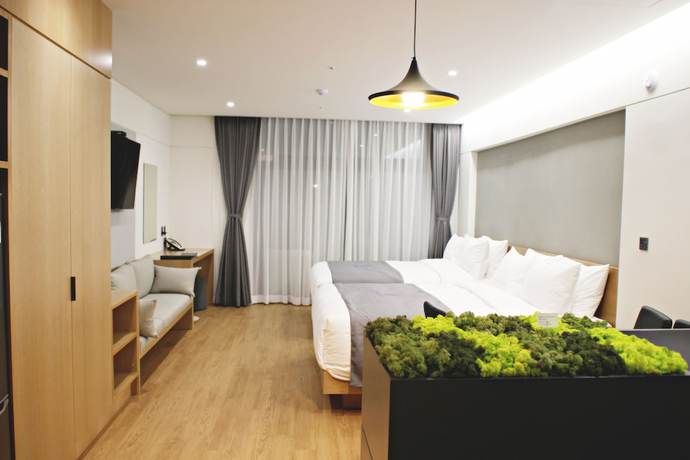 Imagen de la habitación del Hotel Parangvue. Foto 13