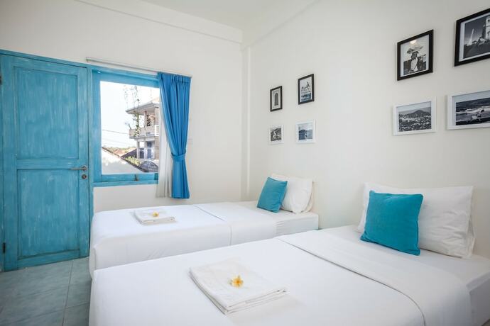 Imagen general del Hotel Paras Paros Marina Lodge. Foto 2
