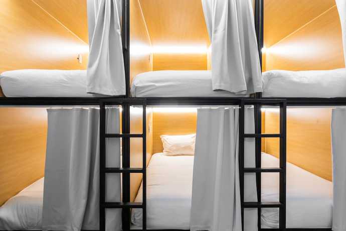 Imagen de la habitación del Hotel Parc Avenue Hostel. Foto 12