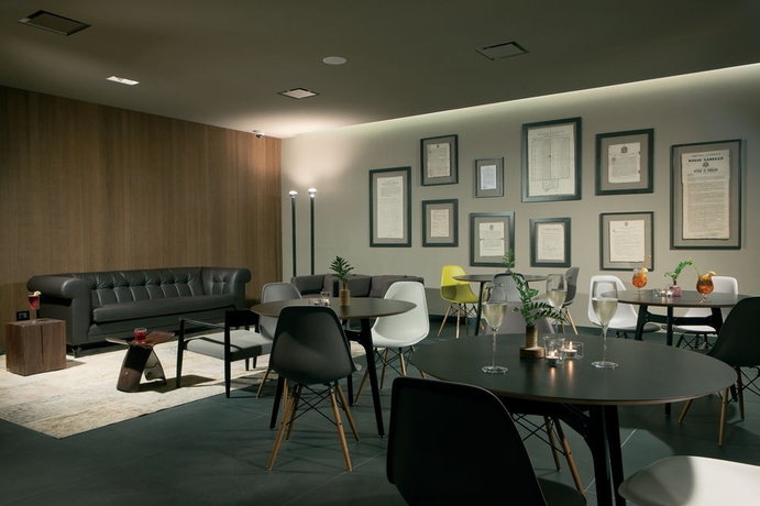 Imagen del bar/restaurante del Hotel Parc Billia. Foto 5