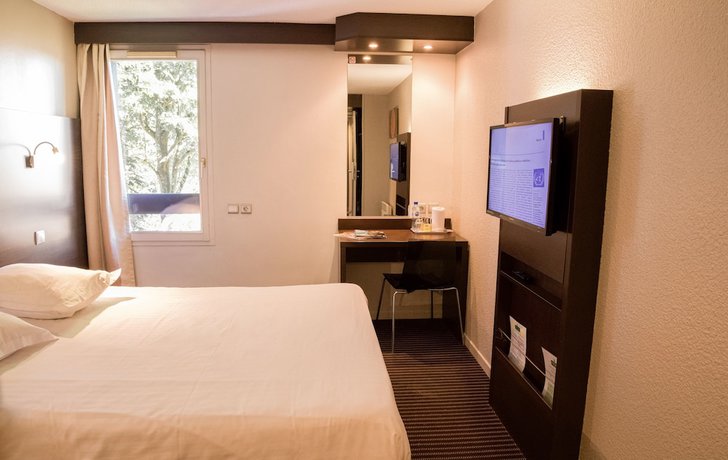 Imagen de la habitación del Hotel Parc, Carvin. Foto 11