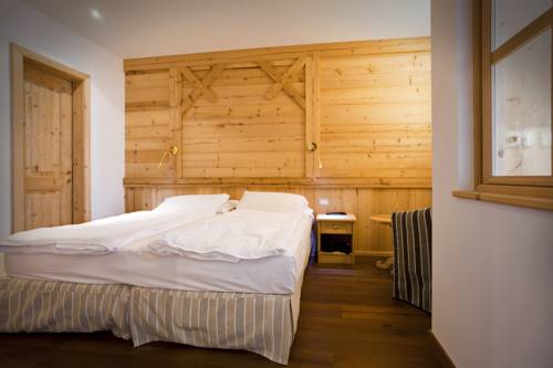 Imagen de la habitación del Hotel Parc Du Lac, Levico Terme. Foto 7