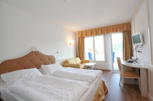 Imagen de la habitación del Hotel Parc Du Lac, Levico Terme. Foto 14