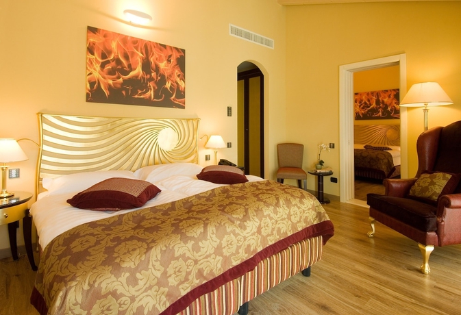 Imagen de la habitación del Hotel Parc Flora. Foto 9