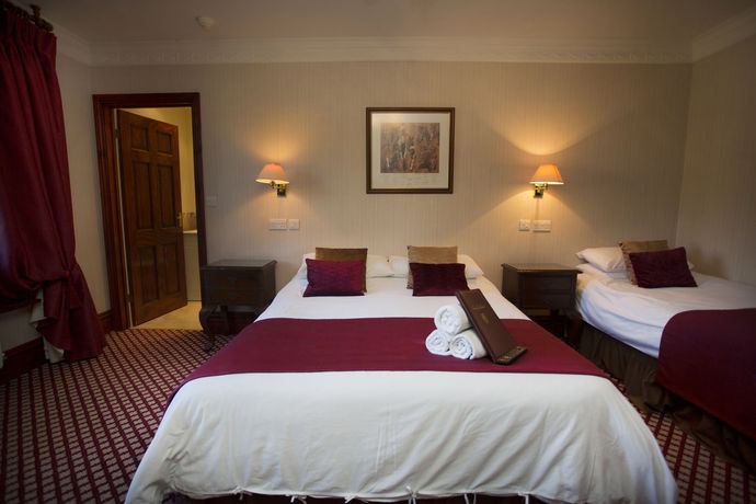 Imagen de los exteriores del Hotel Parc Le Breos House. Foto 11