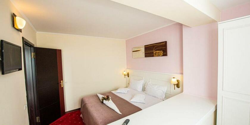 Imagen general del Hotel Parc, MAMAIA. Foto 1