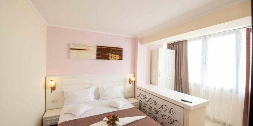 Imagen general del Hotel Parc, MAMAIA. Foto 2