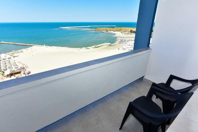 Imagen general del Hotel Parc, MAMAIA. Foto 31