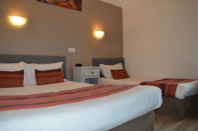 Imagen de la habitación del Hotel Parc Mazon. Foto 7