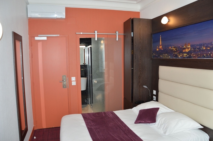 Imagen de la habitación del Hotel Parc Paris. Foto 11