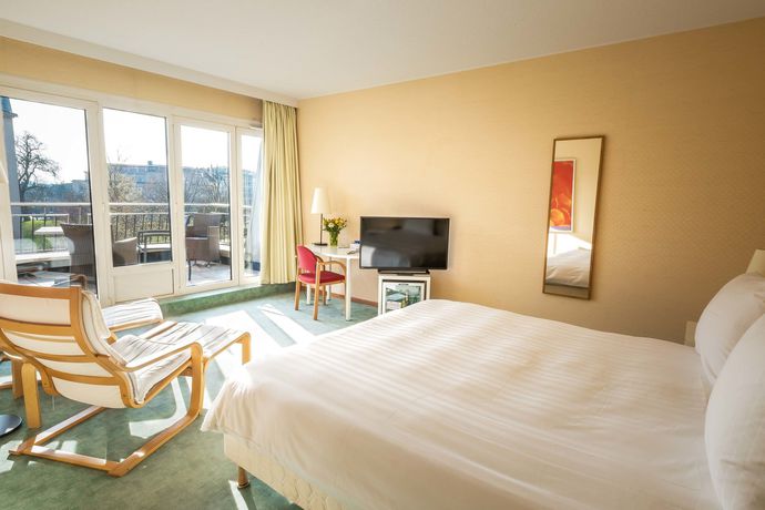 Imagen de la habitación del Hotel Parc Plaza. Foto 5