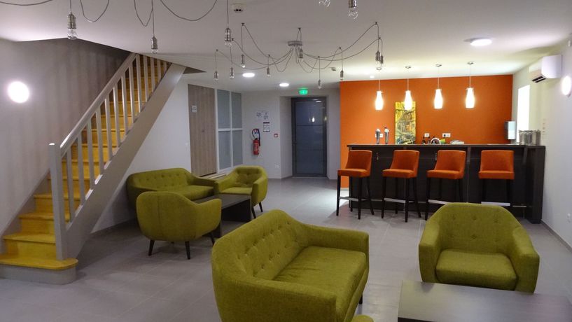 Imagen del bar/restaurante del Hotel Parc Pompadour, Brive-la-gaillarde Nord. Foto 3