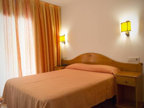 Imagen de la habitación del Hotel Parc, Roses. Foto 9