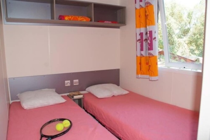 Imagen general del Hotel Parc Saint James Montana. Foto 16