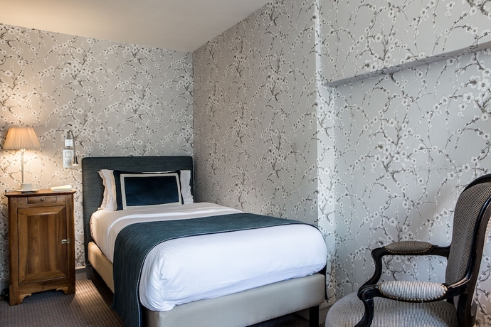 Imagen de la habitación del Hotel Parc Saint Severin. Foto 8