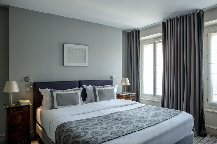 Imagen de la habitación del Hotel Parc Saint Severin. Foto 11