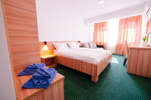 Imagen de la habitación del Hotel Parc, Slobozia. Foto 13