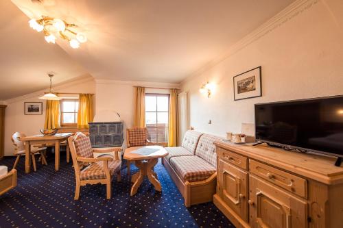 Imagen de la habitación del Hotel Parc Tyrol. Foto 8