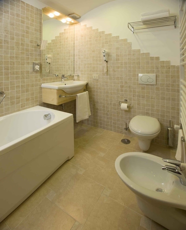 Imagen de la habitación del Hotel Parc Victoria. Foto 8