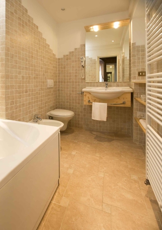 Imagen de la habitación del Hotel Parc Victoria. Foto 12