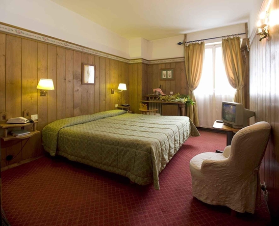 Imagen de la habitación del Hotel Parc Victoria. Foto 16