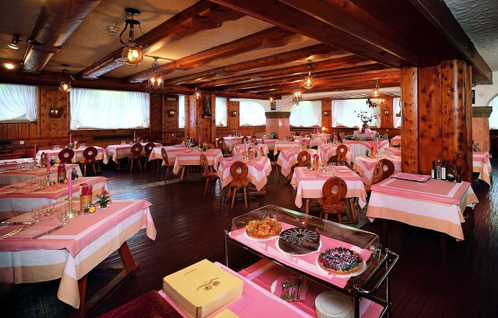 Imagen del bar/restaurante del Hotel Parc Victoria. Foto 6