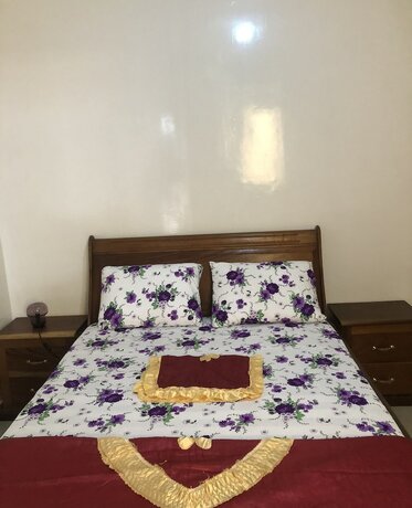 Imagen de la habitación del Hotel Parcelles Assainies. Foto 19