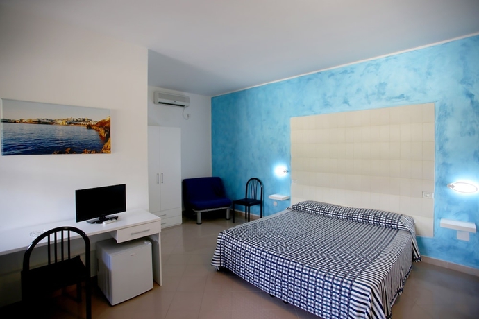 Imagen de la habitación del Hotel Parco Carabella. Foto 2