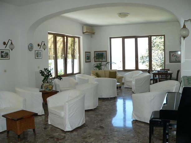 Imagen de los interiores del Hotel Parco Conte. Foto 12