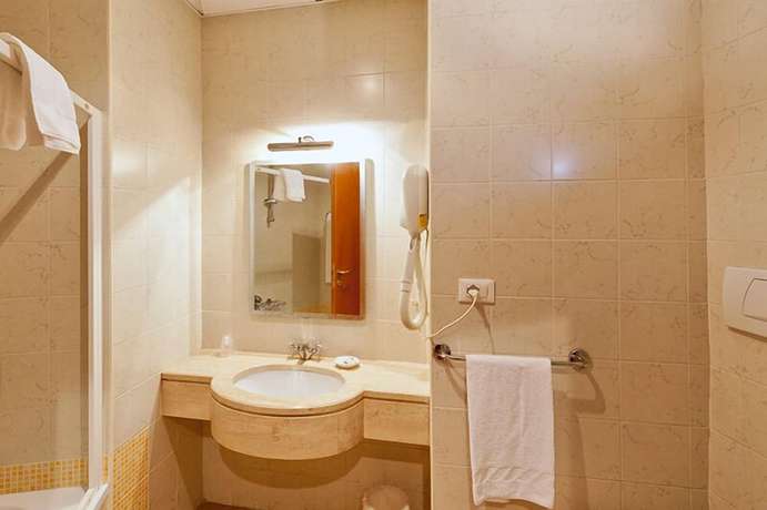 Imagen de la habitación del Hotel Parco De Medici Residence. Foto 13