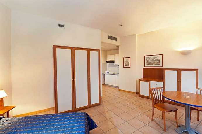 Imagen de la habitación del Hotel Parco De Medici Residence. Foto 15