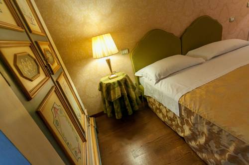 Imagen de la habitación del Hotel Parco Dei Cavalieri. Foto 3