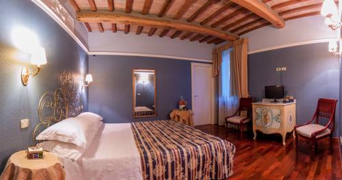 Imagen de la habitación del Hotel Parco Dei Cavalieri. Foto 7