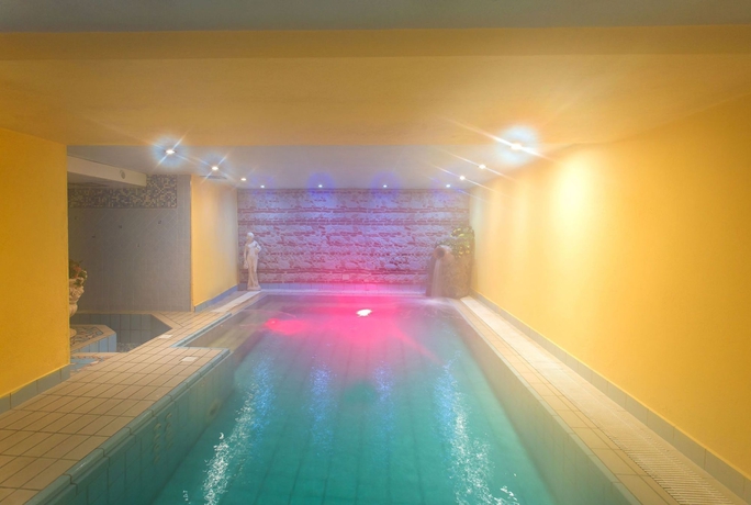 Imagen de la piscina del Hotel Parco Dei Principi, Forio. Foto 14