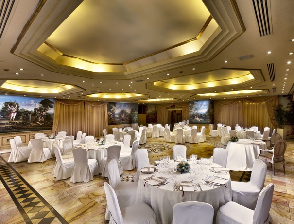 Imagen de los interiores del Hotel Parco Dei Principi Grand and Spa. Foto 8