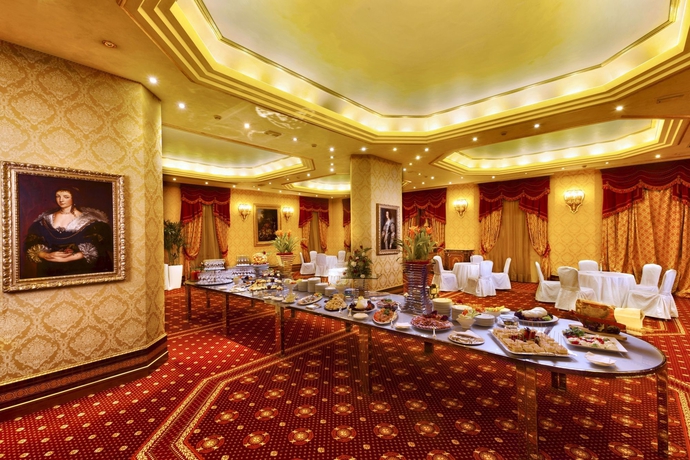 Imagen del bar/restaurante del Hotel Parco Dei Principi Grand and Spa. Foto 4