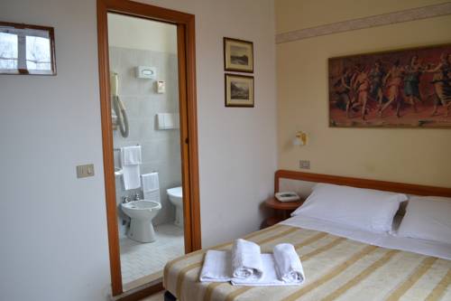 Imagen de la habitación del Hotel Parco Fellini. Foto 9