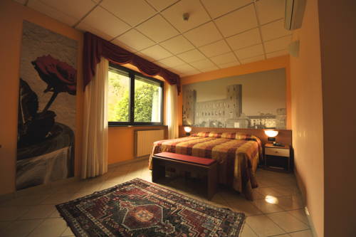 Imagen de la habitación del Hotel Parco Sassi. Foto 7