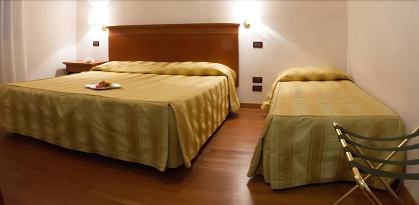 Imagen de la habitación del Hotel Parco Serrone. Foto 12