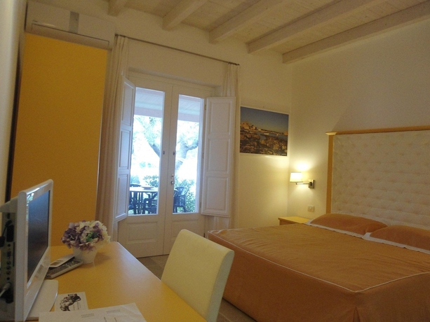 Imagen de la habitación del Hotel Parco dei Manieri. Foto 13