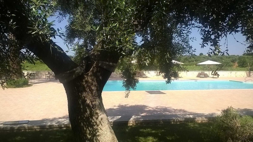 Imagen de la piscina del Hotel Parco dei Manieri. Foto 18