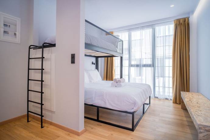 Imagen de la habitación del Hotel Parea Athens. Foto 3