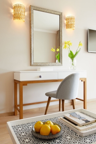 Imagen de la habitación del Hotel Parga Beach Resort. Foto 17