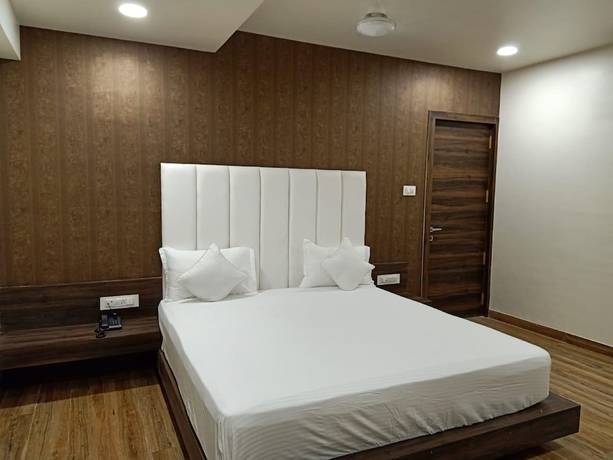 Imagen de la habitación del Hotel Pari. Foto 8